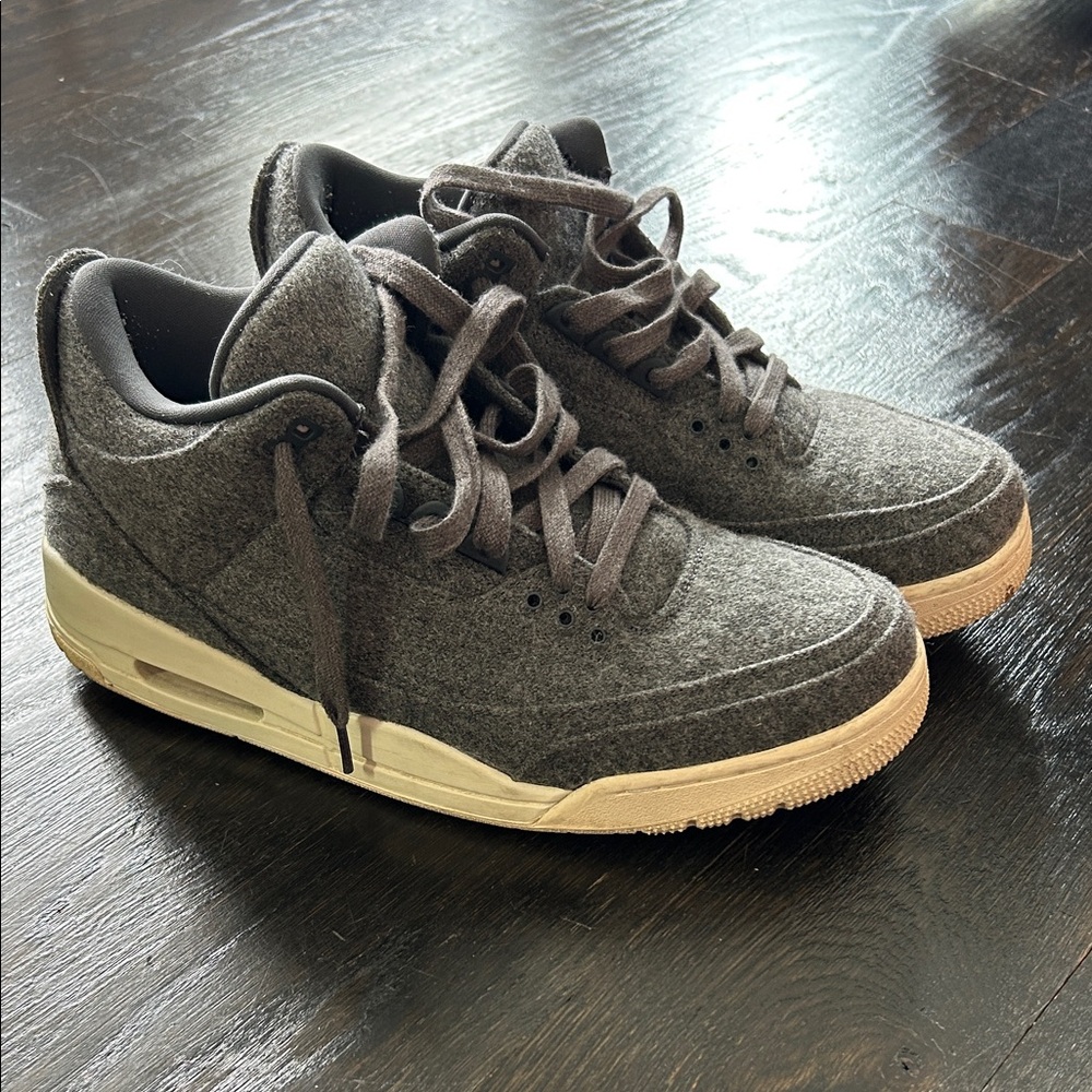 Jordan 3 Retro Gray and Cream Men's Wool Sneakers